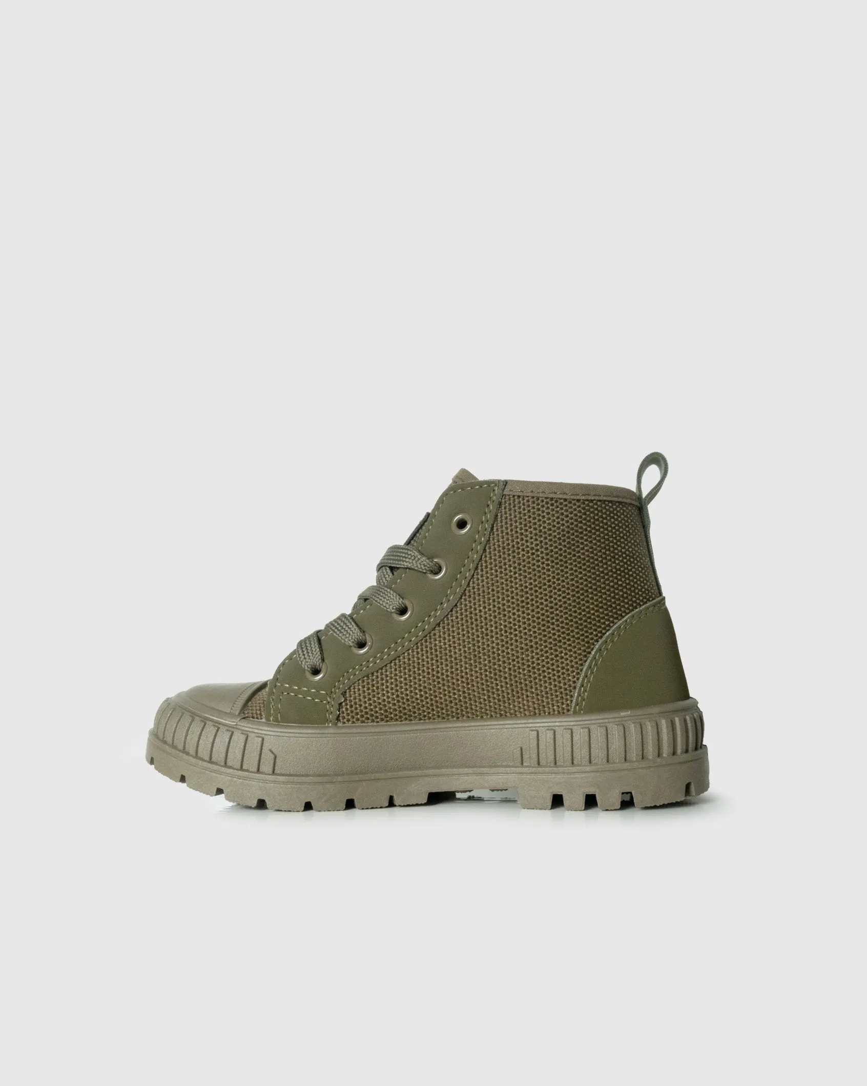 Kids Young - Hi Cut Canvas Sneaker